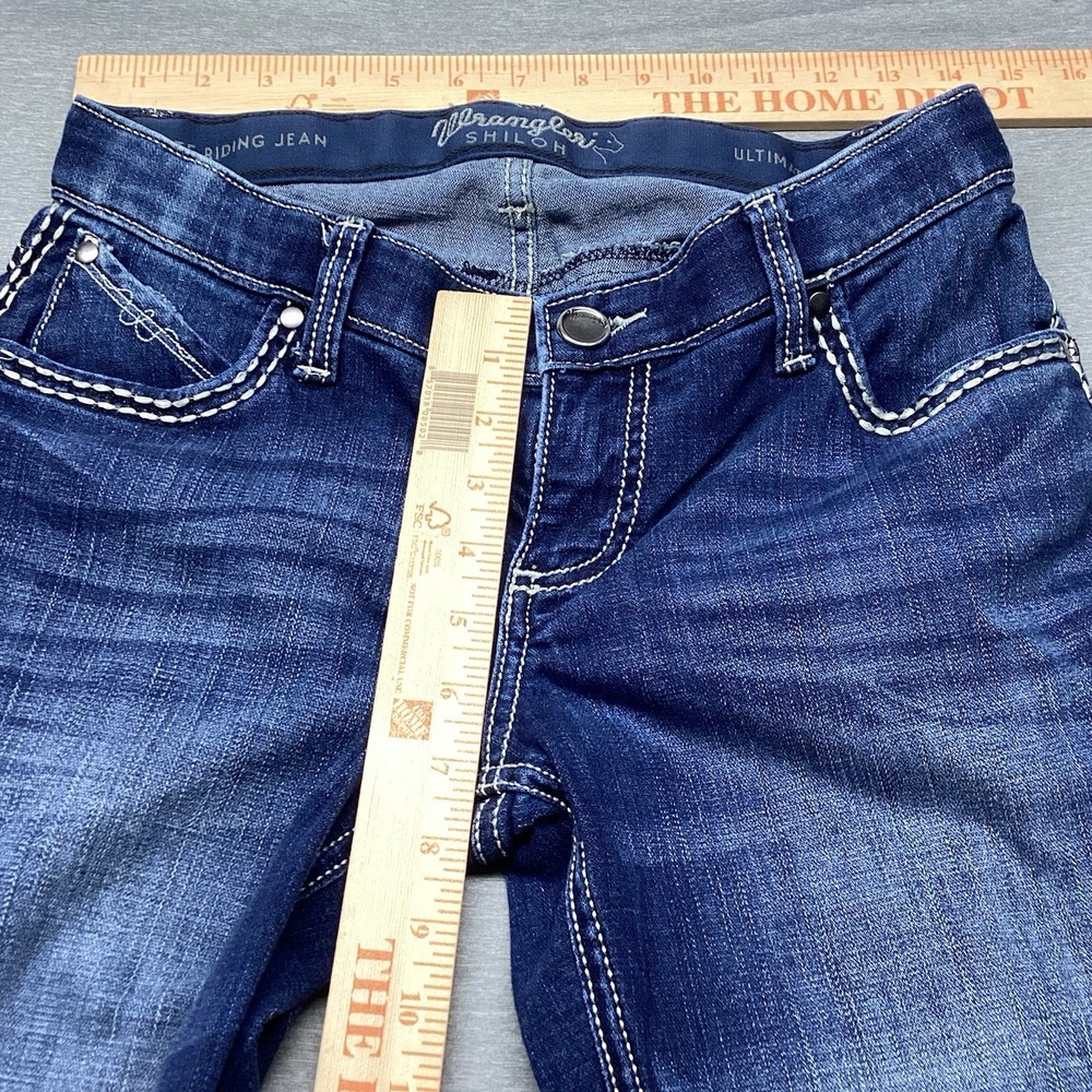 Wrangler Women's Ultimate Riding Shiloh Low Rise Bootcut Jean Size 3x32 - Picture 2 of 11